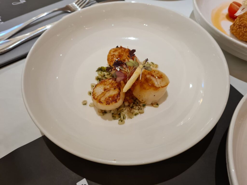 Seared Hokkaido Scallops